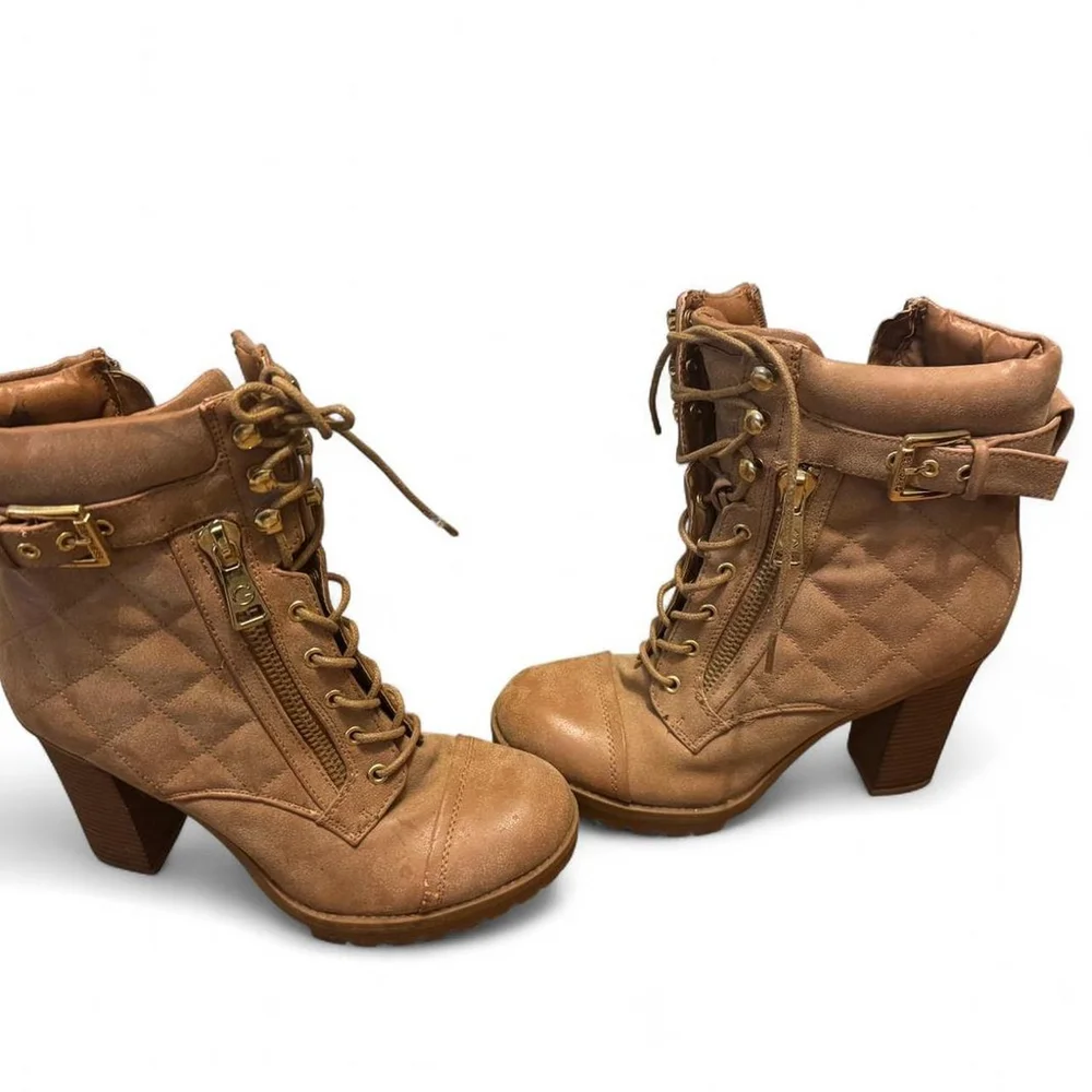 G by guess Round-toe lace-up platform ankle booties
